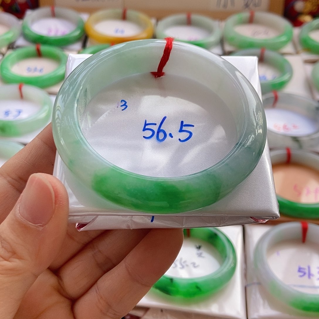 未镶嵌手镯翡翠3号