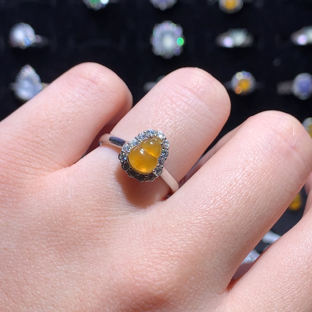 翡翠戒指银S925镶嵌天然翡翠