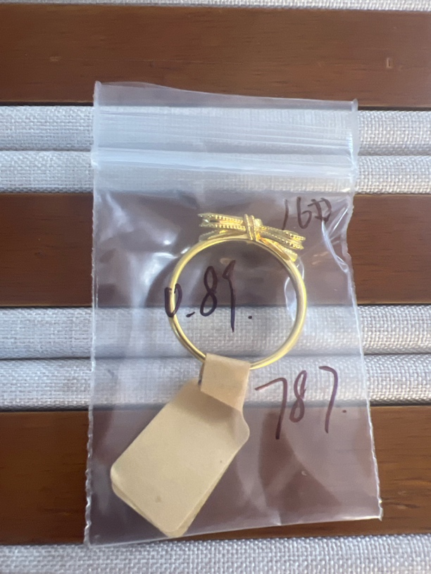 克重0.89 16号 蝴蝶结戒指 足金999