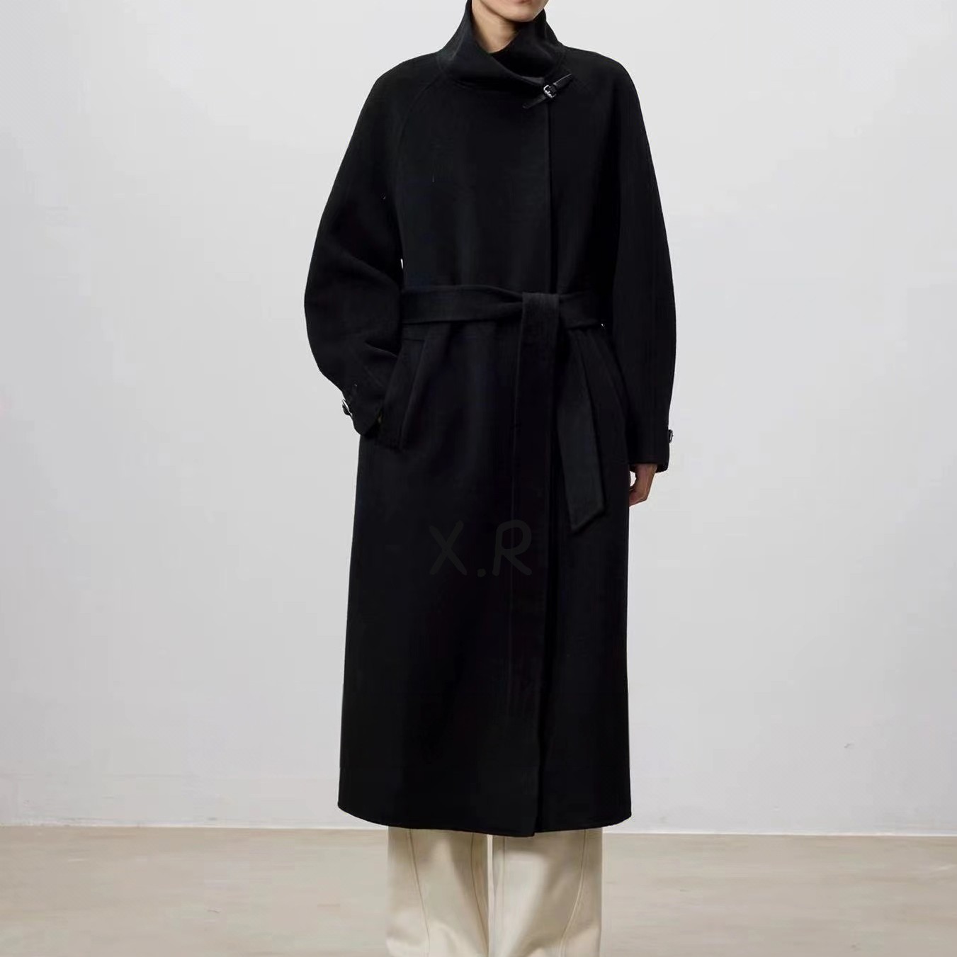 欧洲站2025冬季新款时尚百搭立领系带收腰大衣外套女