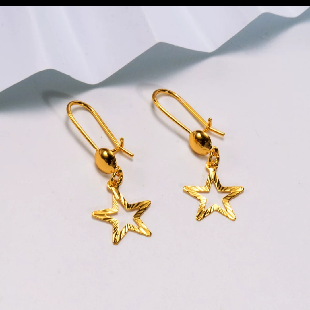 铜合金耳饰 轻奢镂空镭射星星耳坠精致时尚百搭