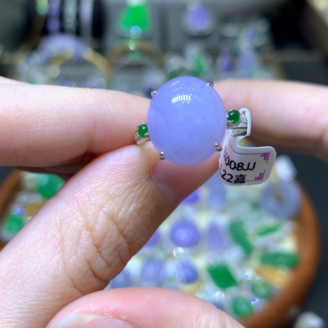 【闪购商品】翡翠颈饰18K金镶嵌翡翠吊坠项链