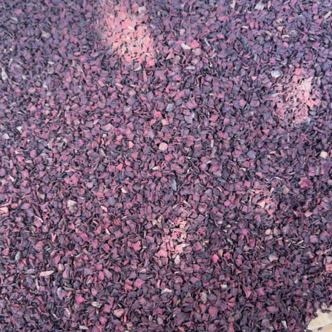 《腾冲佰草屋土特产》……龙