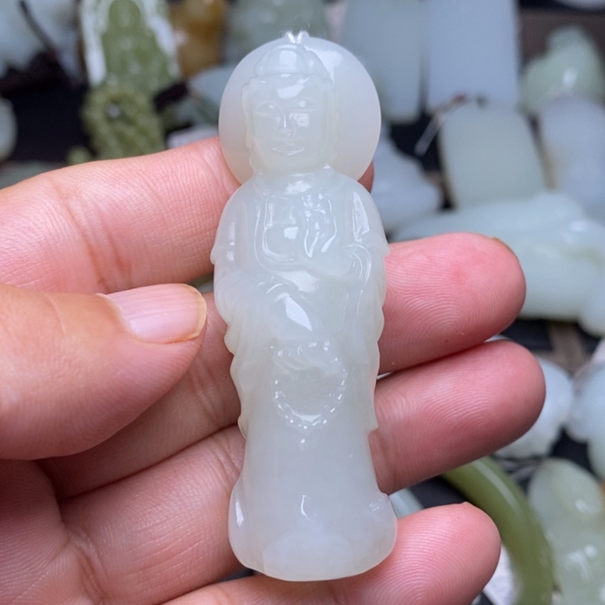 【闪购商品】颈饰未镶嵌和田玉