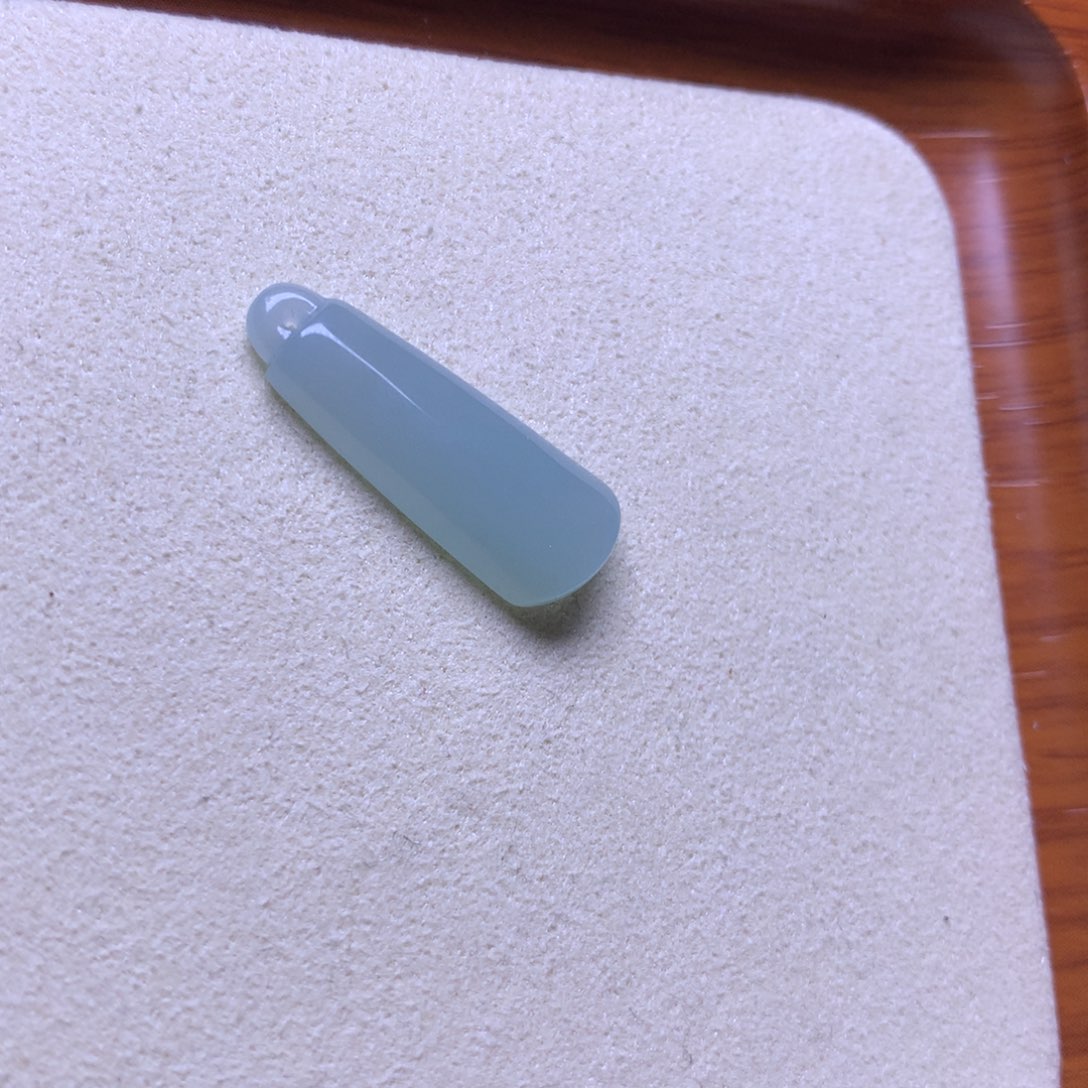 翡翠未镶嵌颈饰天空蓝无事柱