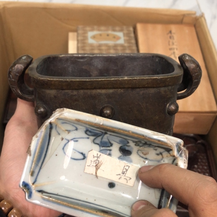 陶瓷孤品单件车里拍