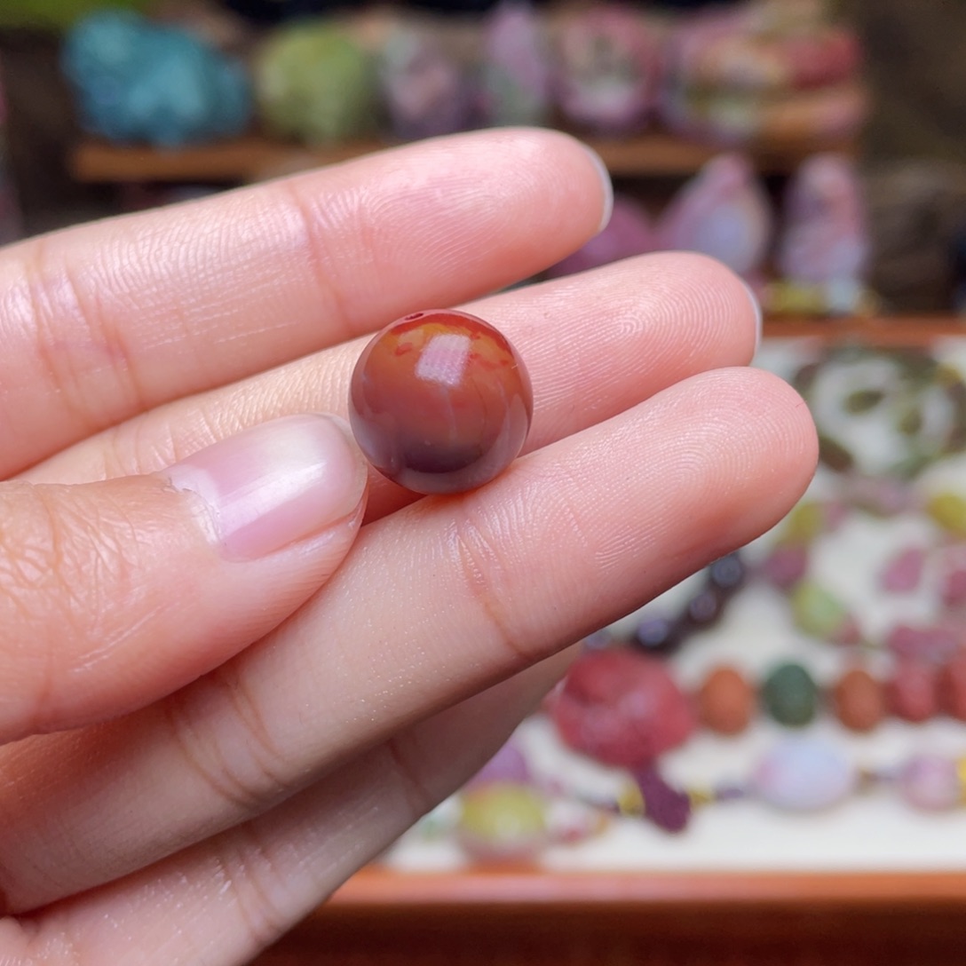 玛瑙/玉髓珠宝半成品未镶嵌宁***盐源玛瑙福利珠