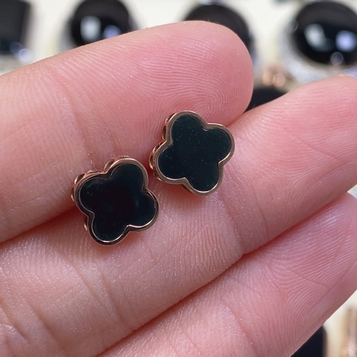 翡翠耳饰18K金镶嵌缅甸天然翡翠墨翠