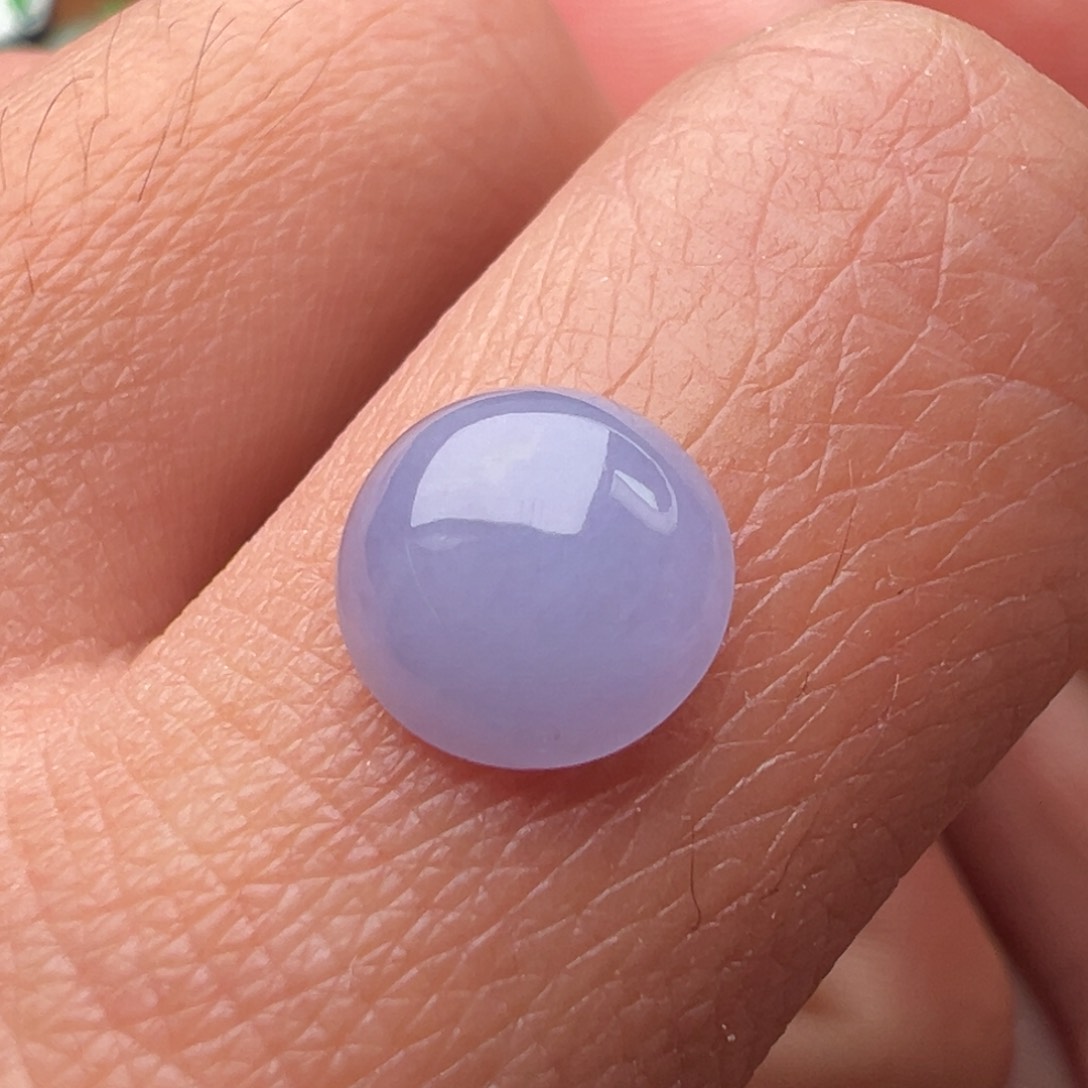 翡翠颈饰未镶嵌蛋面8.7