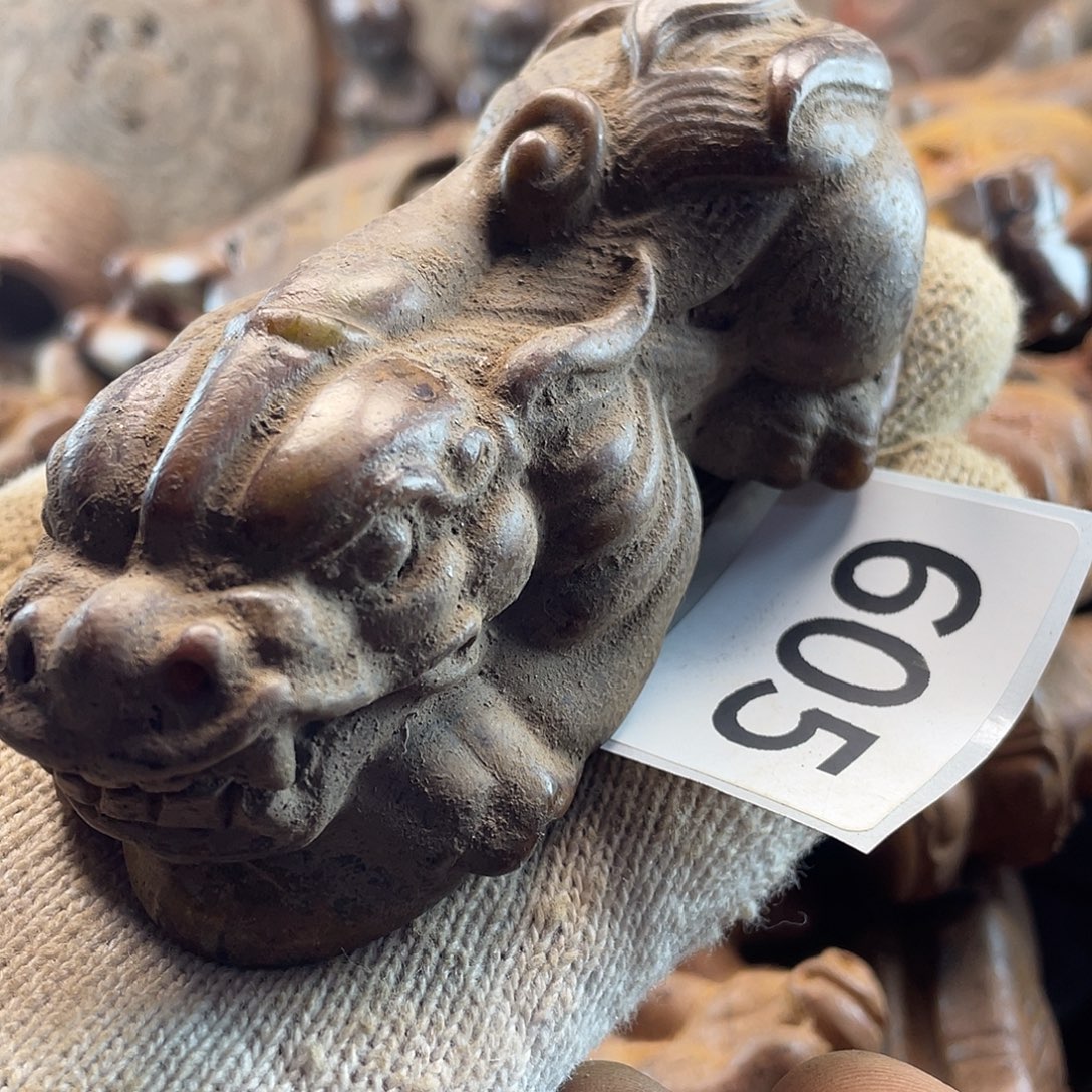 和田玉（糖玉）未镶嵌挂件