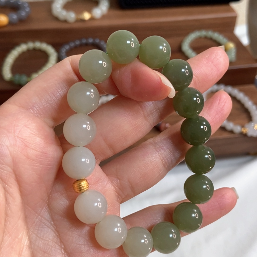 和田玉手链银S925镶嵌福利12mm渐变湖水绿