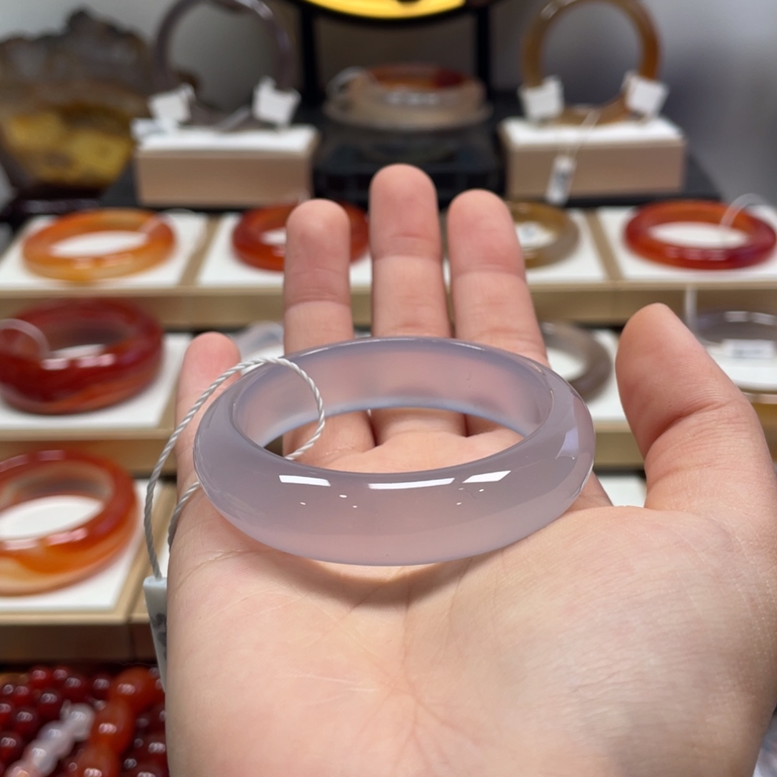 玛瑙/玉髓未镶嵌手镯