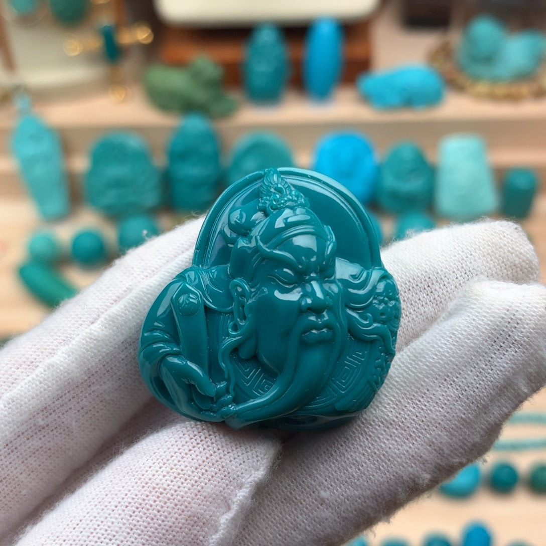 绿松石未镶嵌关二爷