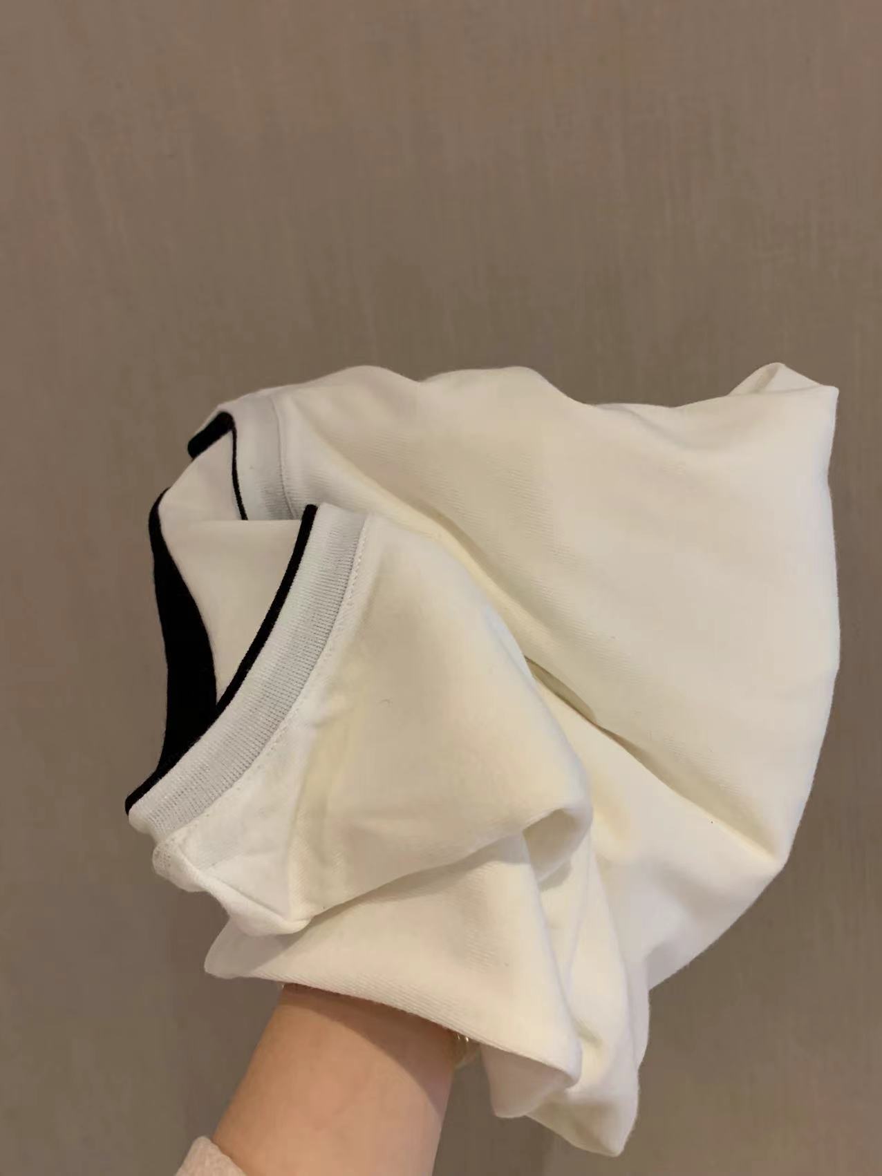 【极简风打底衫】高级感圆领软糯百搭显瘦设计拼色领打底衫-苋19752