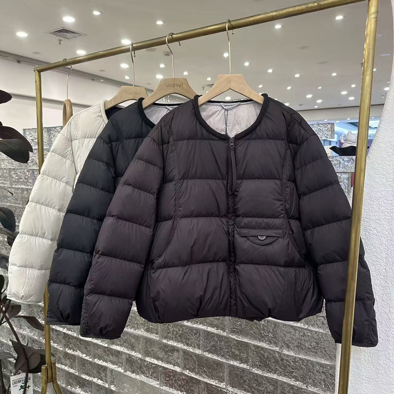 【新国标90%】冬季新款圆领针织拼接羽绒服女时尚百搭鸭绒女士外套