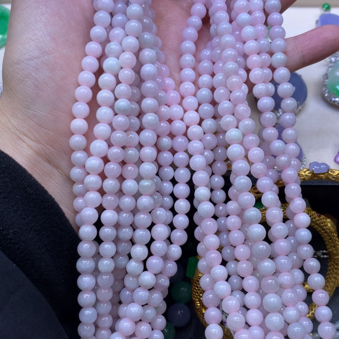 翡翠未镶嵌颈饰天然A货