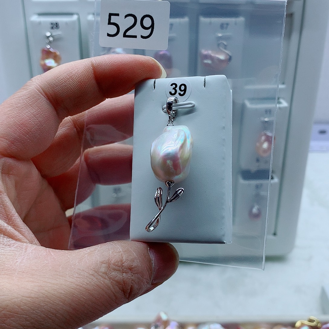 淡水珍珠吊坠(不含链)合金