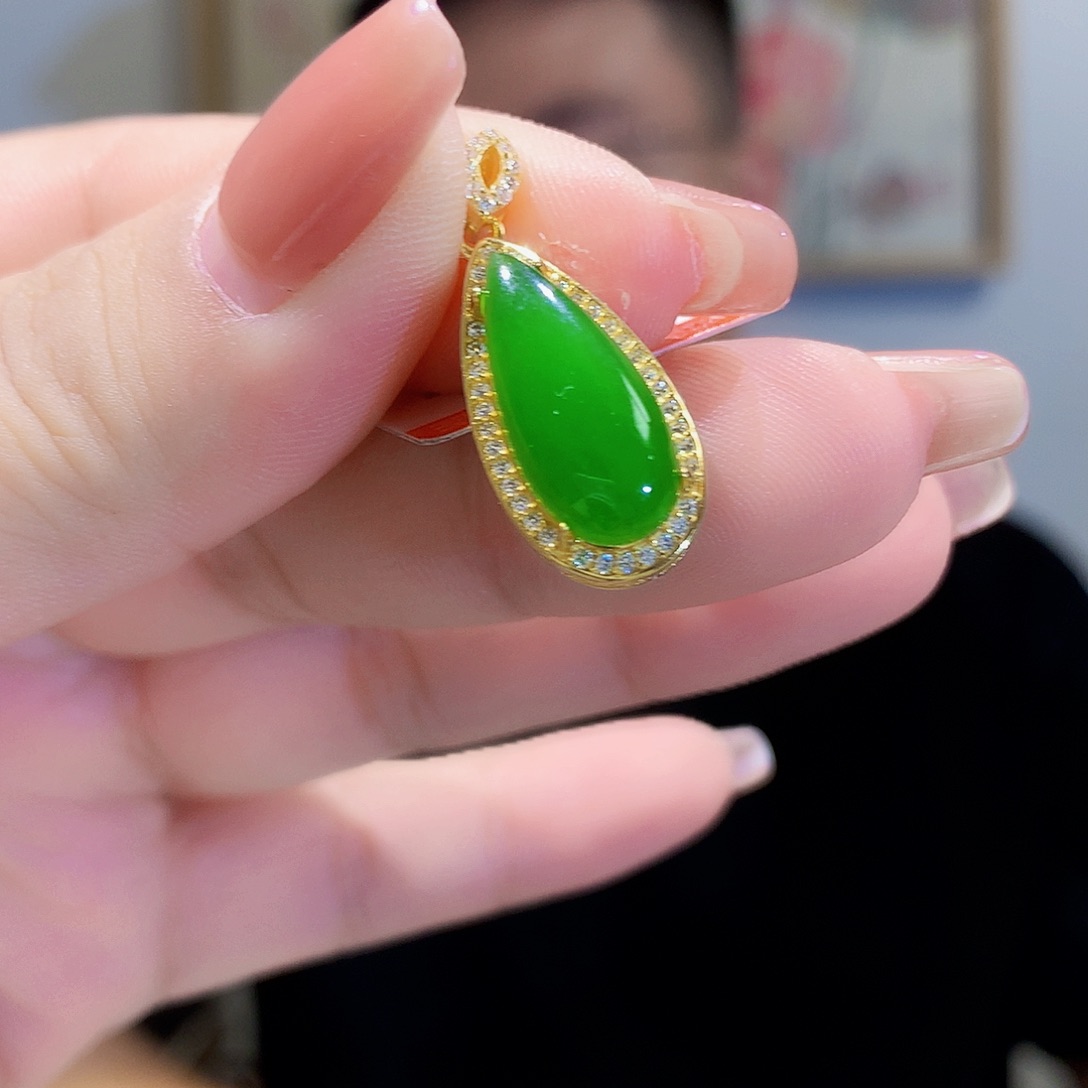 和田玉（碧玉）银S925镀金镶嵌颈饰