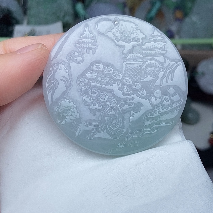 翡翠未镶嵌颈饰翡翠