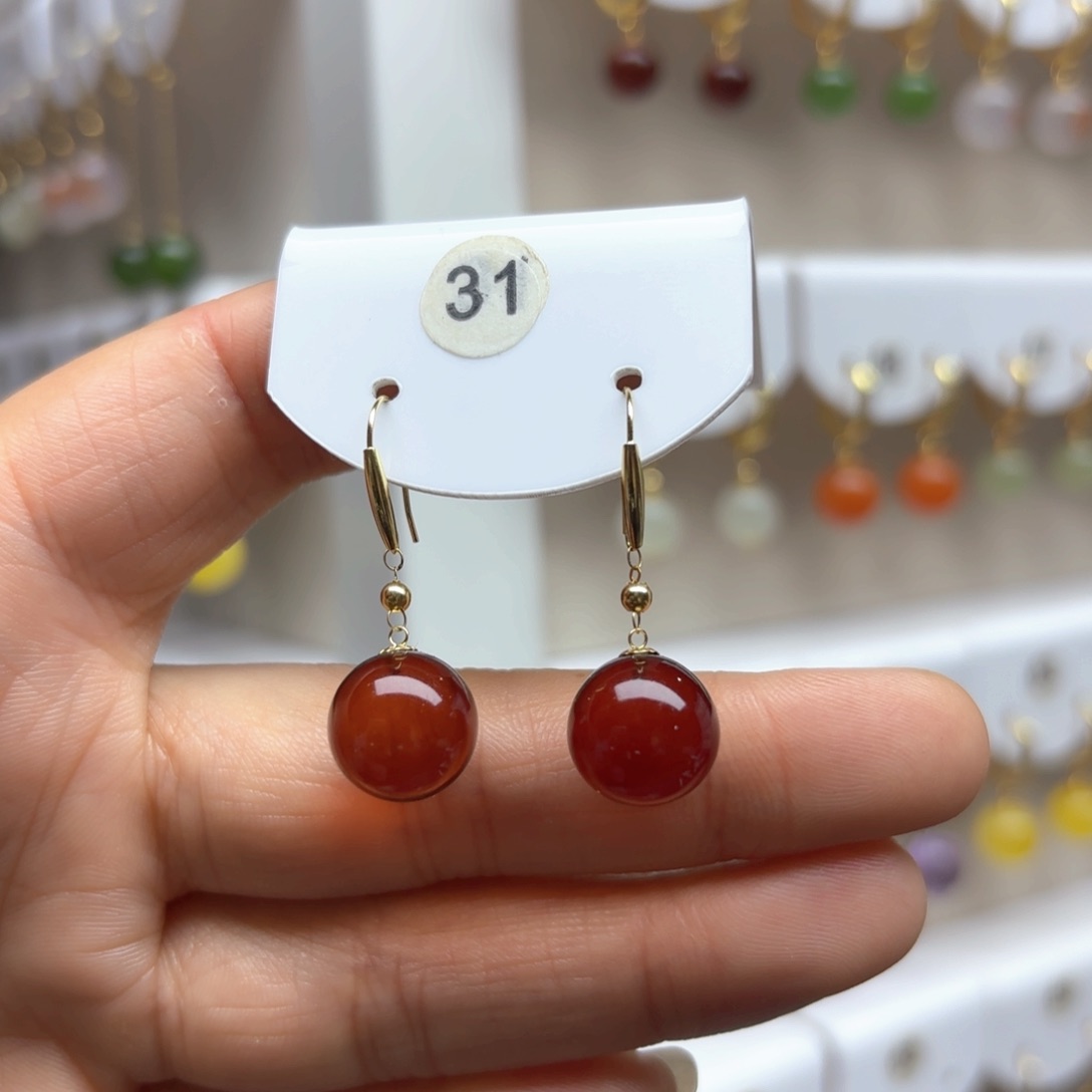 血珀耳饰18K金镶嵌血珀