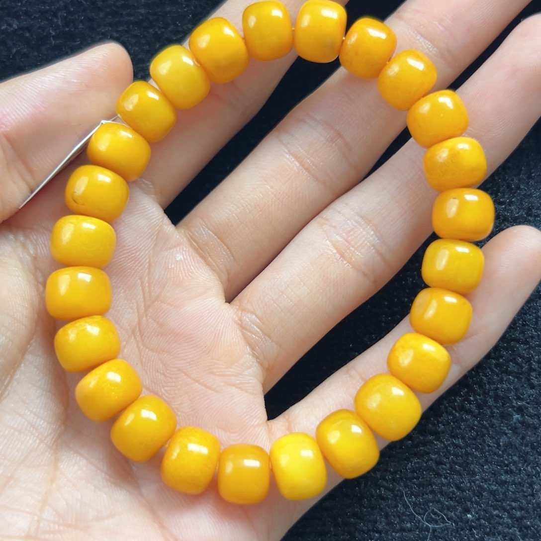 未镶嵌琥珀珠宝奇石