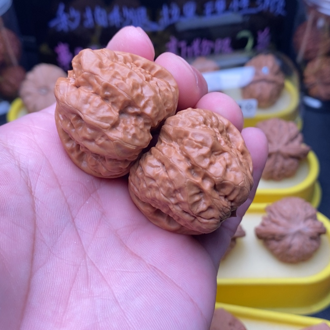 吊坠桃核蛤蟆头尺寸39