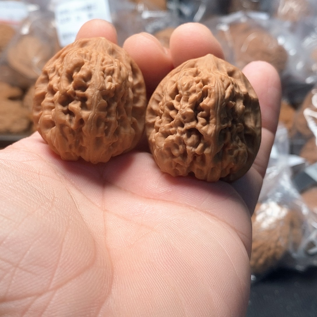 文玩核桃方金蟾39-197