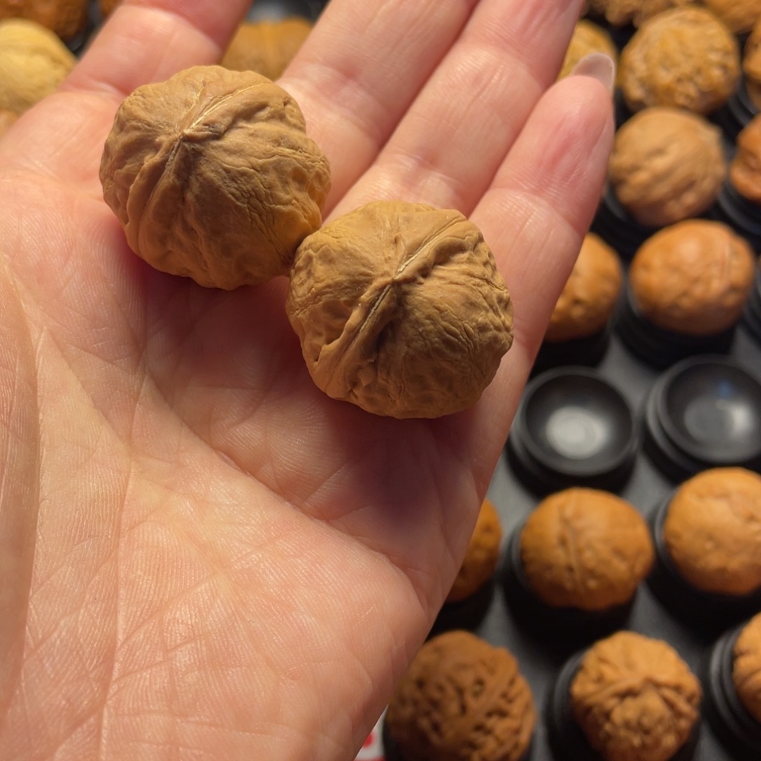 噗***。文玩核桃吊坠核桃