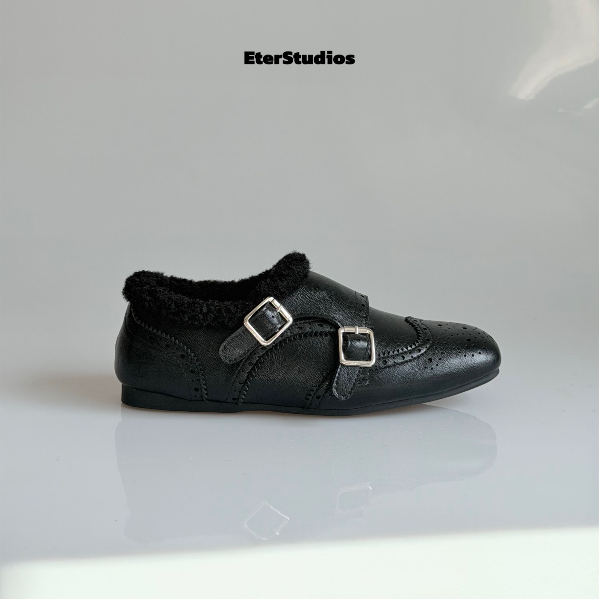 Es家25秋冬女款缪系鞋口加绒款牛皮革带扣布洛克鞋