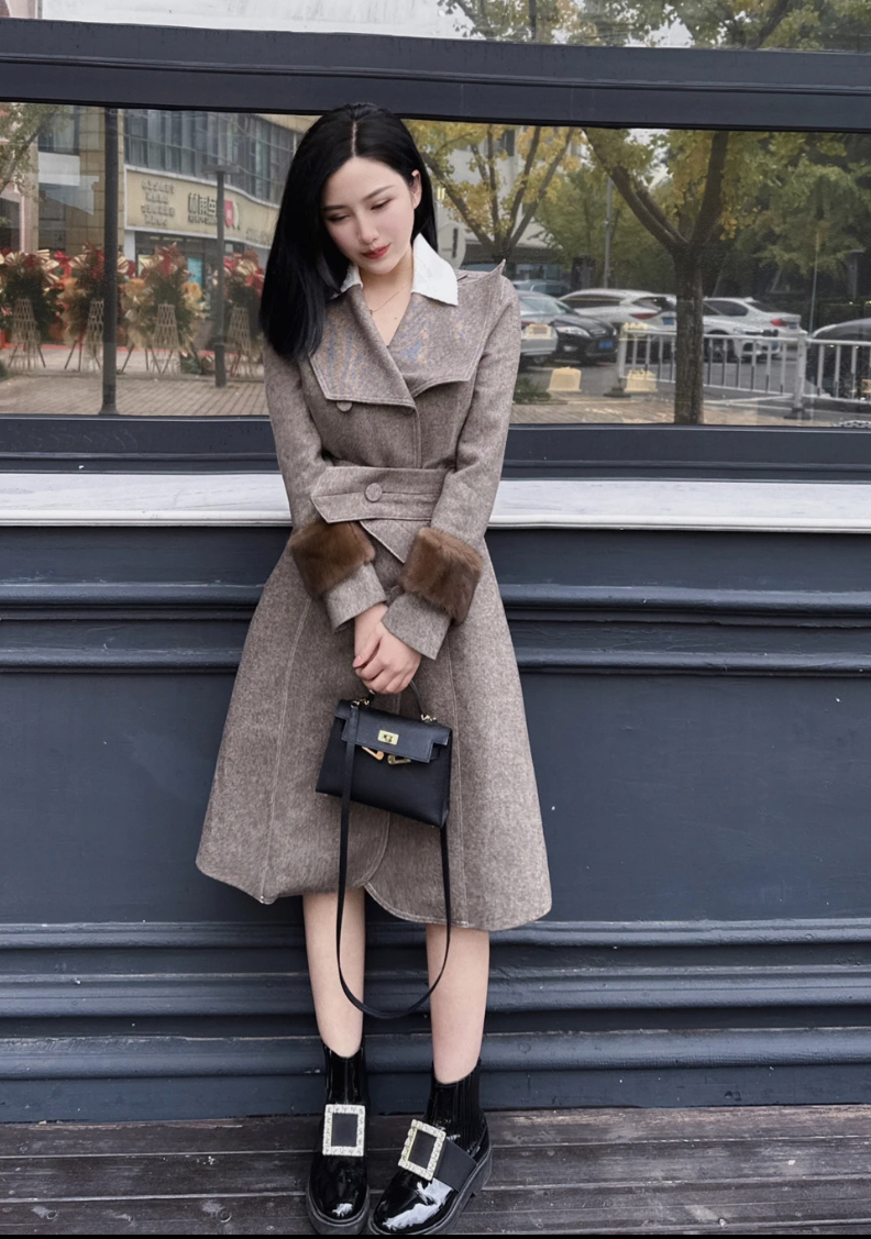 99新 FENDI/芬迪  yy982 羊毛 皮草腰带双排扣风衣 38码 99新