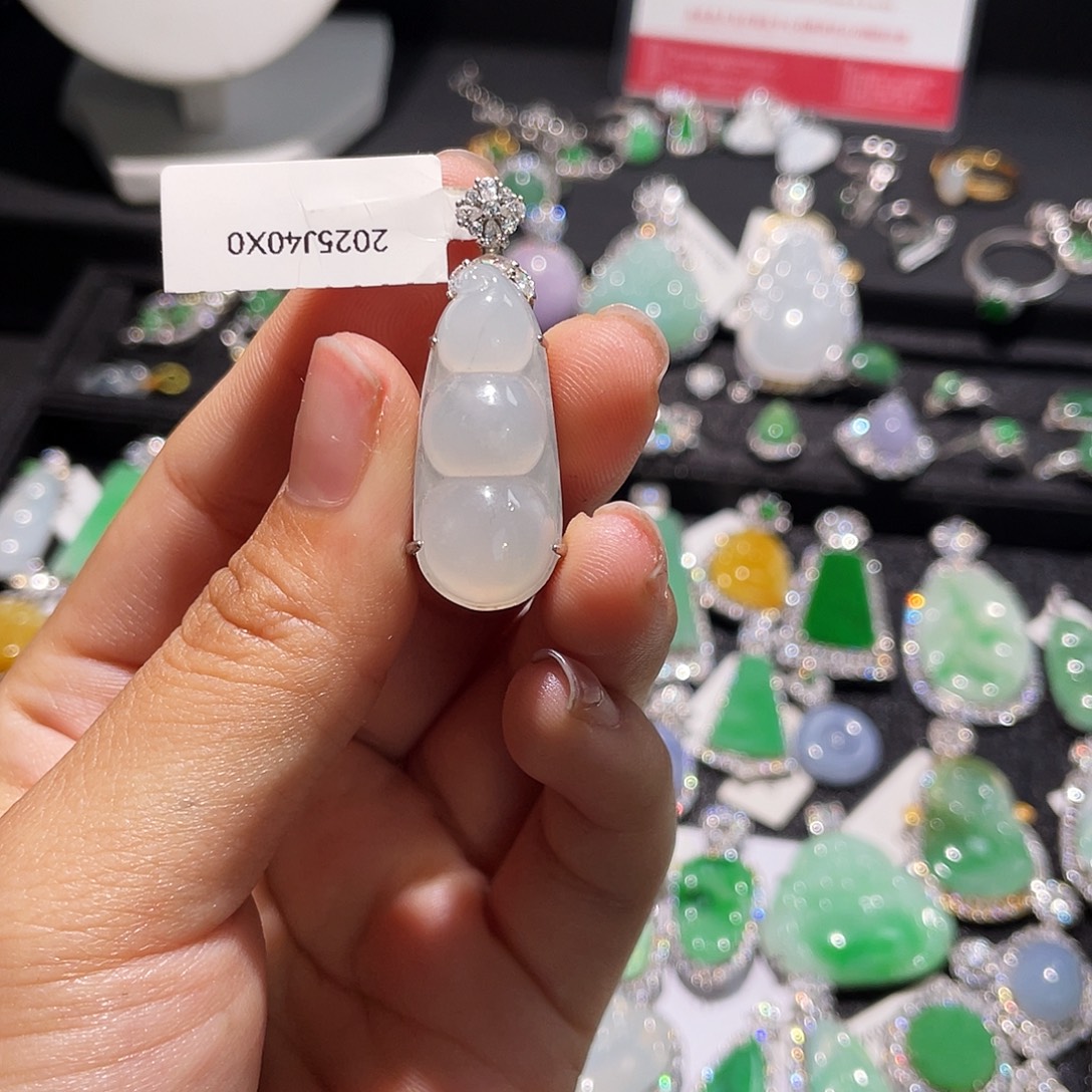 翡翠银S925镶嵌颈饰