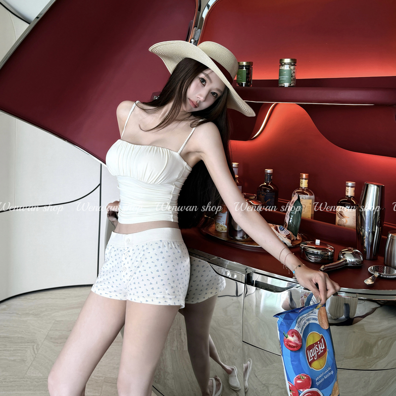 320-NO退NO换【茶系甜心】田园小碎花排扣拼接百搭显瘦甜美休闲短裤