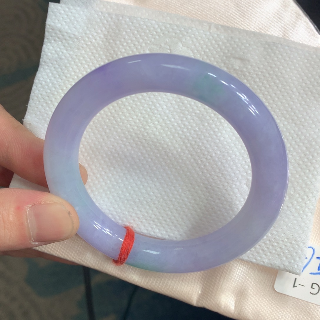 翡翠未镶嵌手镯（圆镯）翡翠