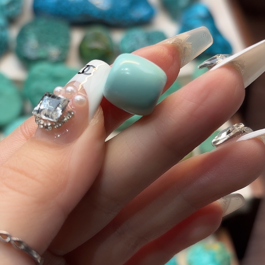 绿松石未镶嵌手串