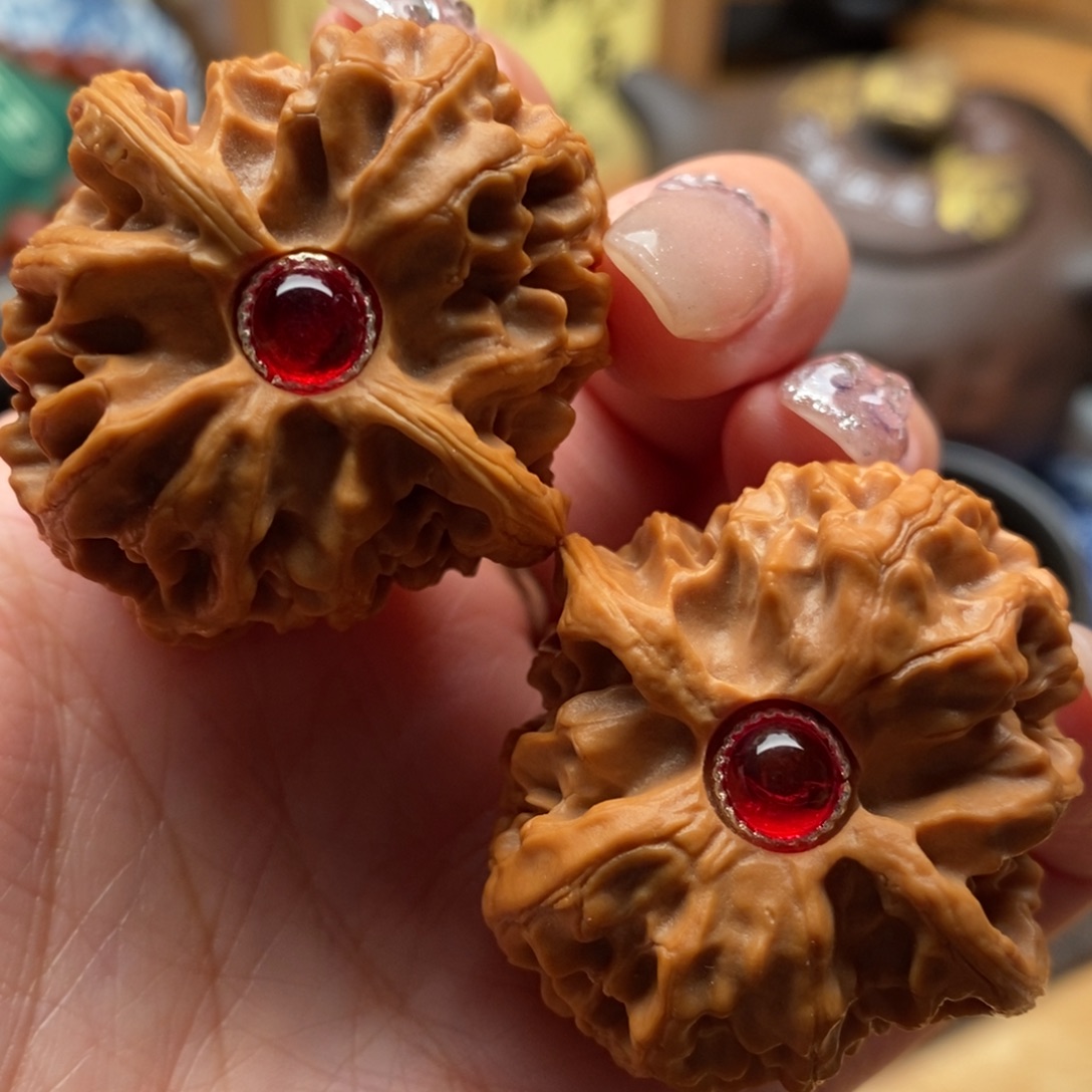 文玩核桃把件38尺寸苹果园