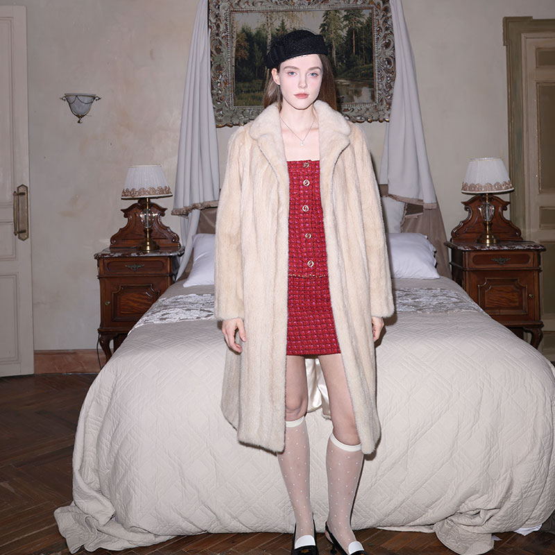 茉萱 琉森雪境 进口紫标天鹅绒全机抽时尚抽水貂外套貂皮大衣女新