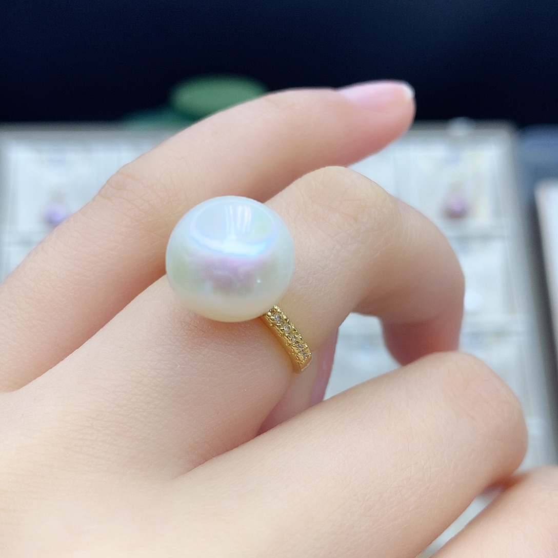 淡水珍珠颈饰合金