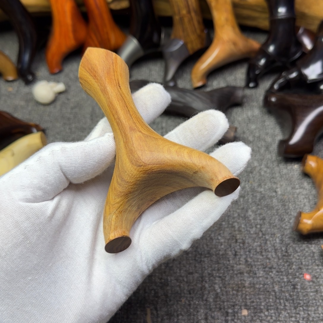 禅***我贵州黄花梨半成品瑕疵不退不换6