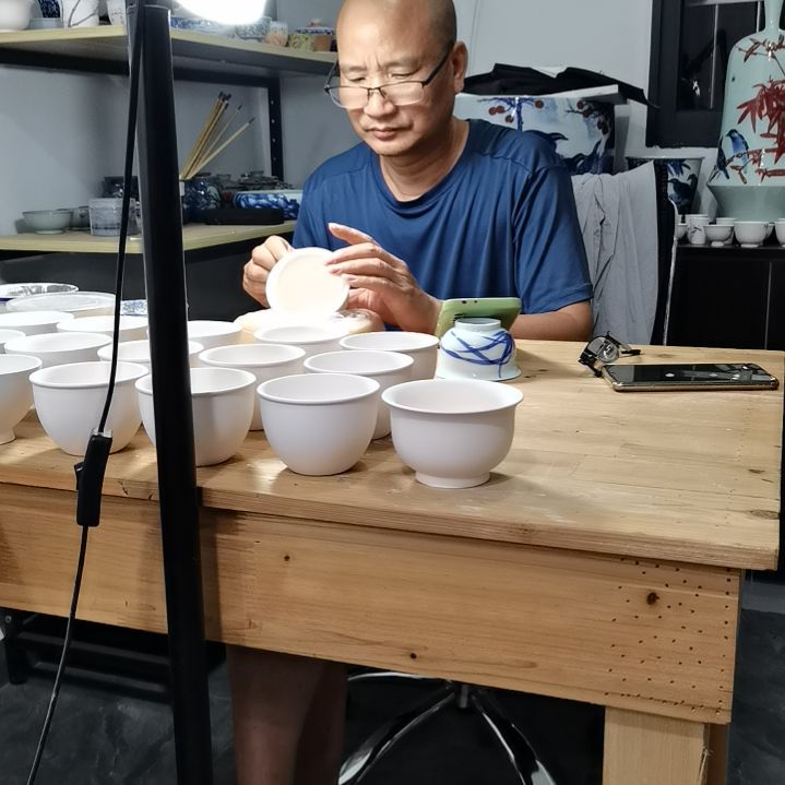 杯张学鸿老师青花釉里红