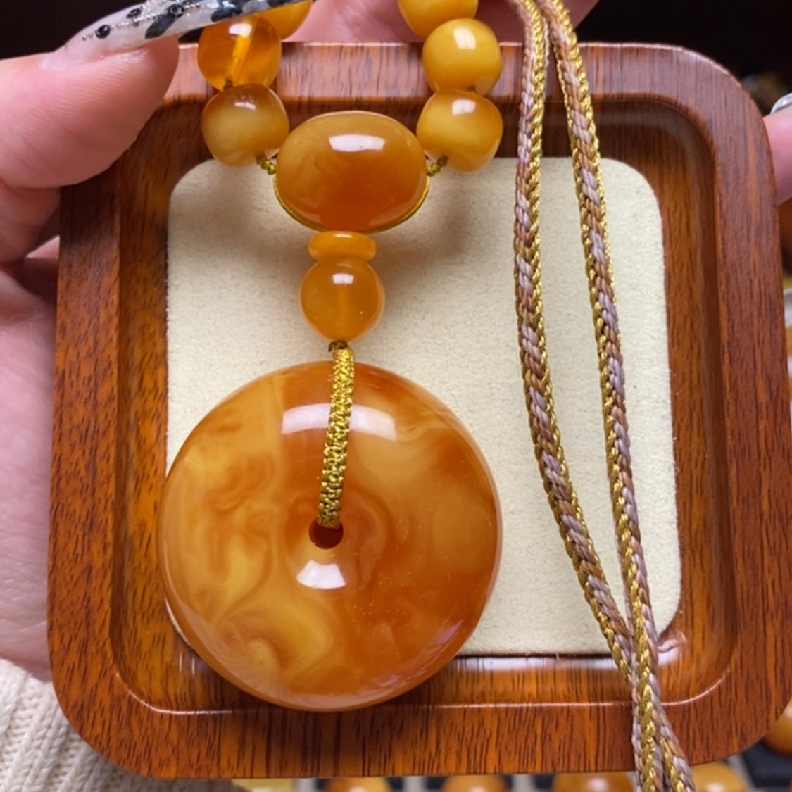 【闪购商品】蜜蜡颈饰未镶嵌项链