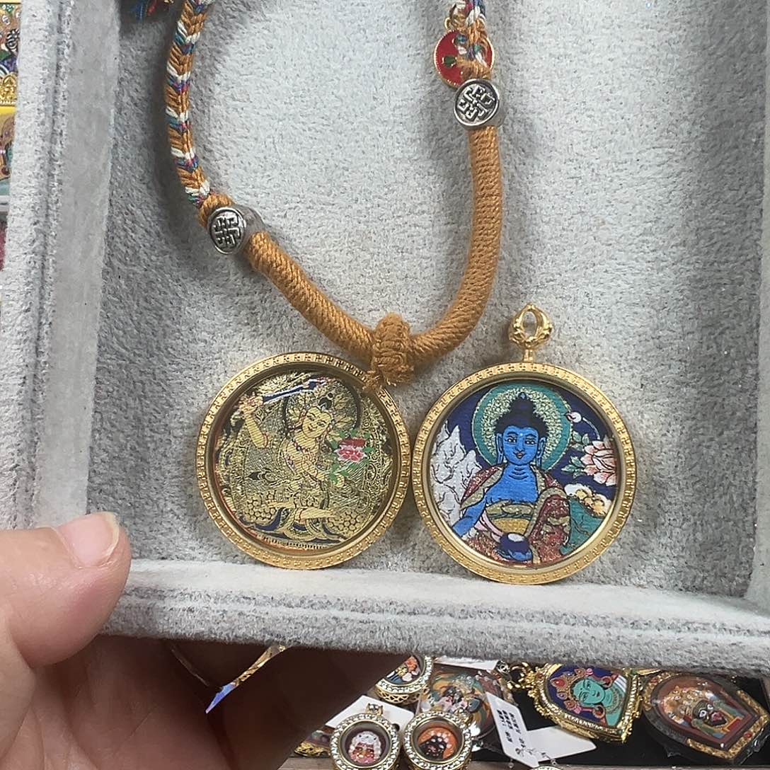E***张吊坠文殊➕药师3.5圆定制