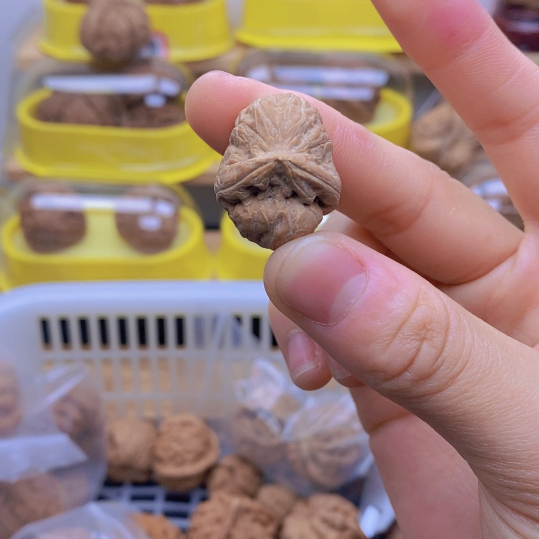 吊坠文玩核桃牛****妈