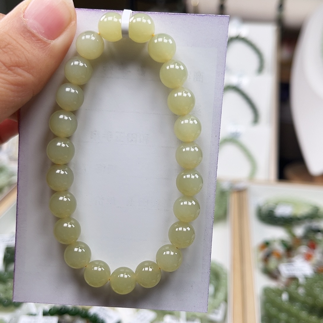 爱***宝和田玉未镶嵌手链