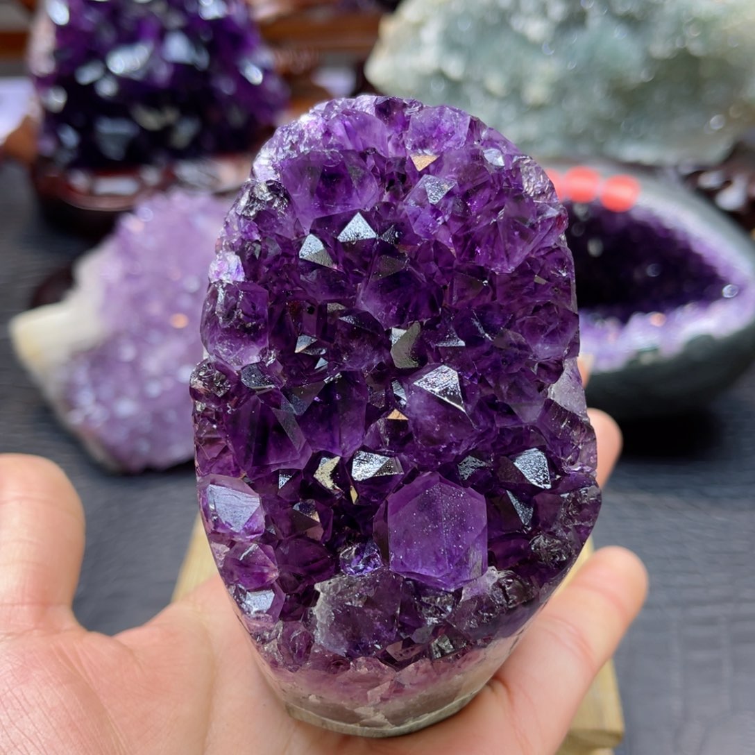 紫晶大型摆件（非配饰）未镶嵌