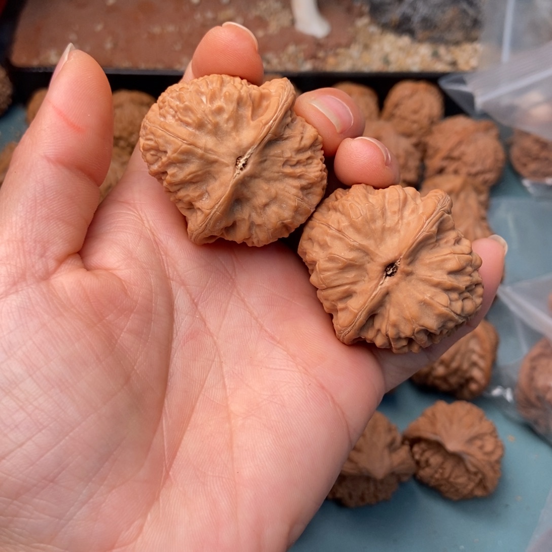 文玩核桃吊坠红方印37