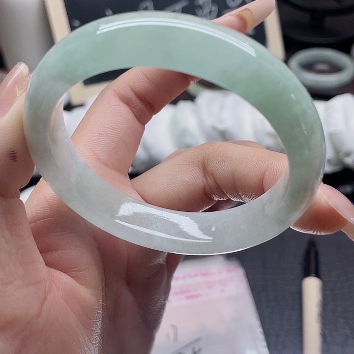 石英岩玉未镶嵌手镯17