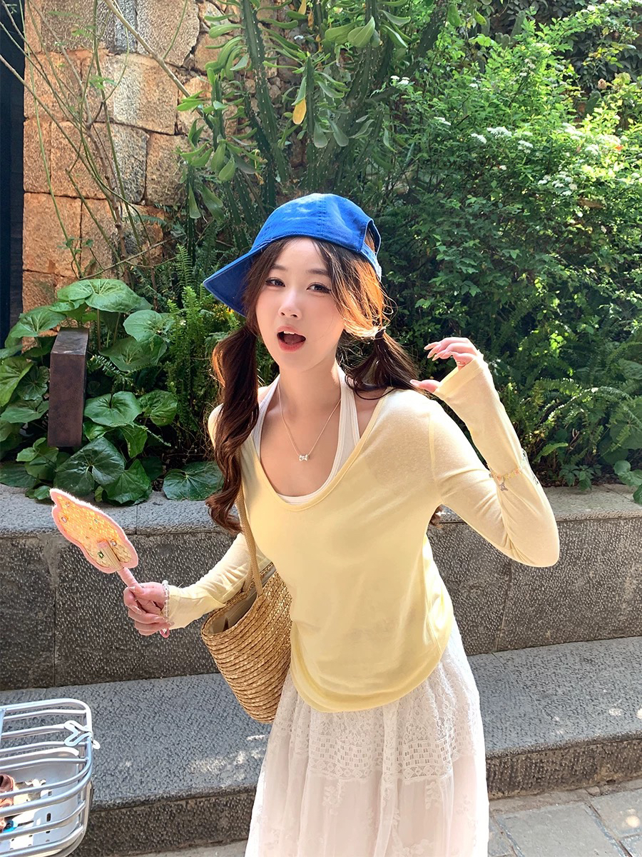 （小整1）挂脖两件套上衣