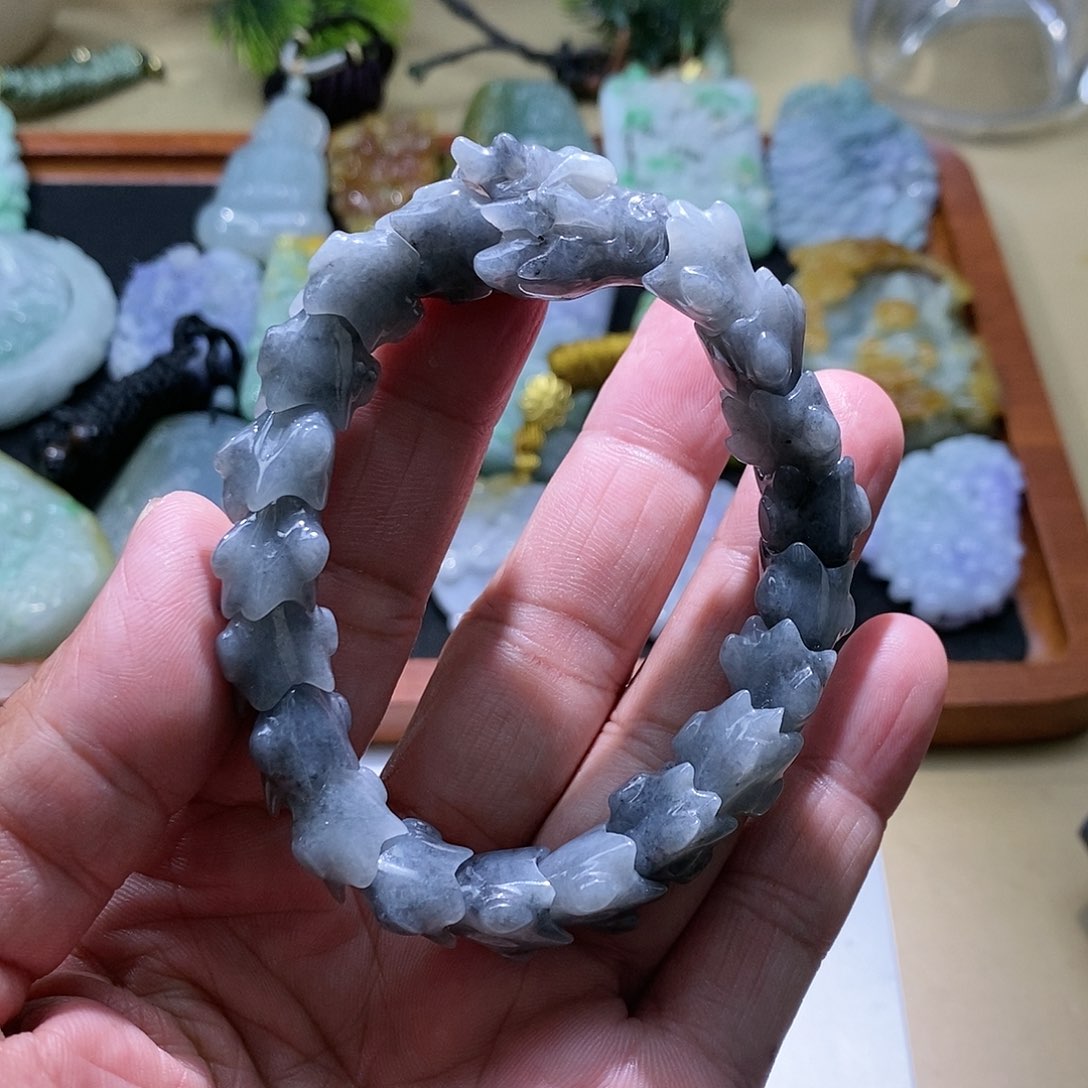 【闪购商品】翡翠颈饰未镶嵌111111111111111