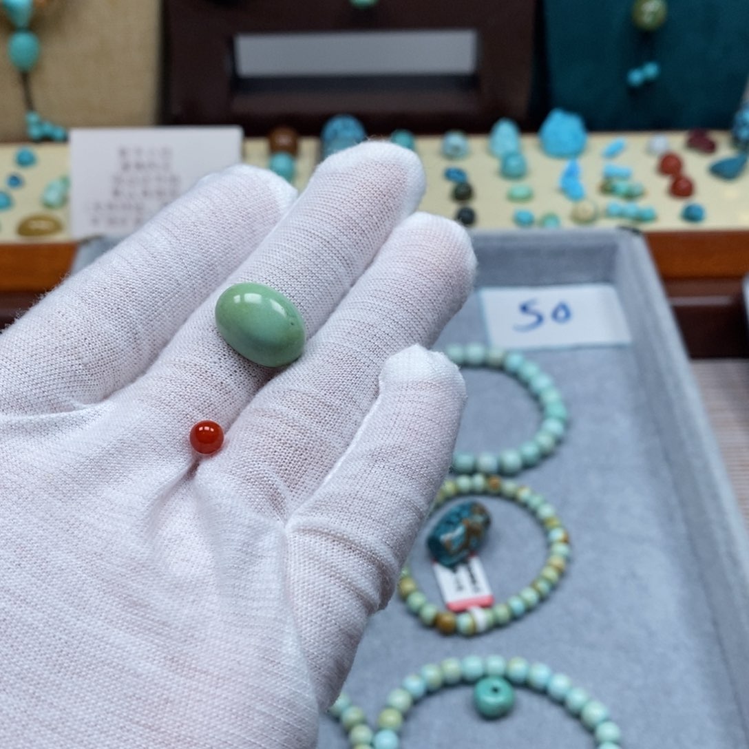 未镶嵌配饰南红玛瑙