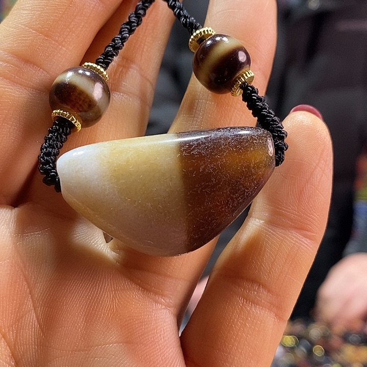 玛瑙/玉髓颈饰未镶嵌73